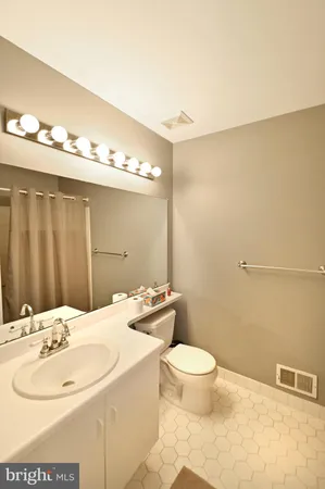 $3,350 | 110 Treymore Court, Pennington, NJ 08534