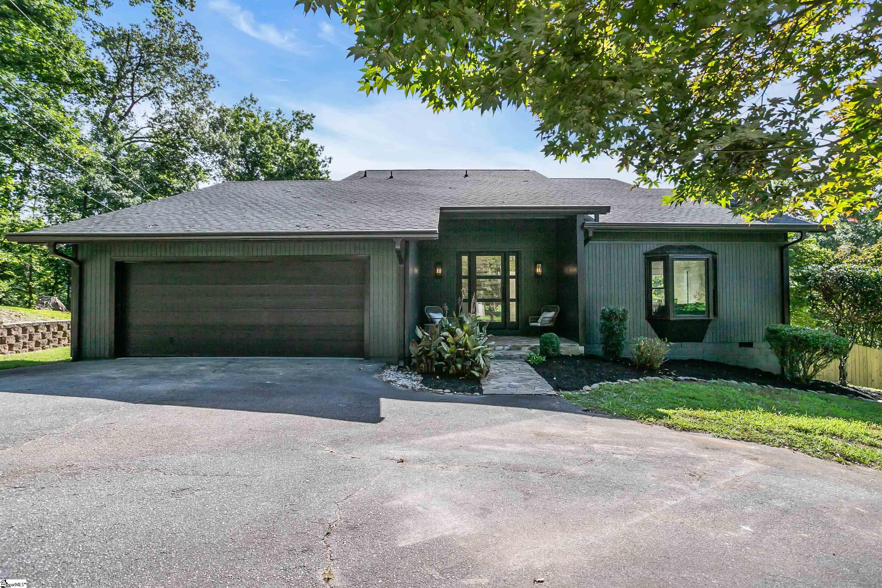 120 Quiet Lane Easley, SC 29640 - Photo 2 of 35