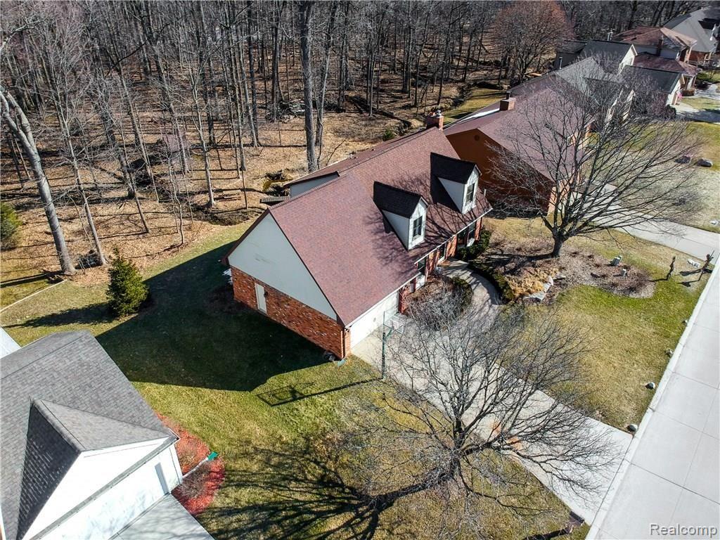 1880 North Fairview Lane Rochester, MI 48306 - Photo 32 of 33 Aerial_II.jpg