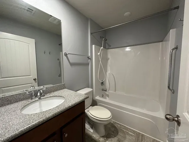 $2,200 | 4723 Determination Court, Milton, FL 32570