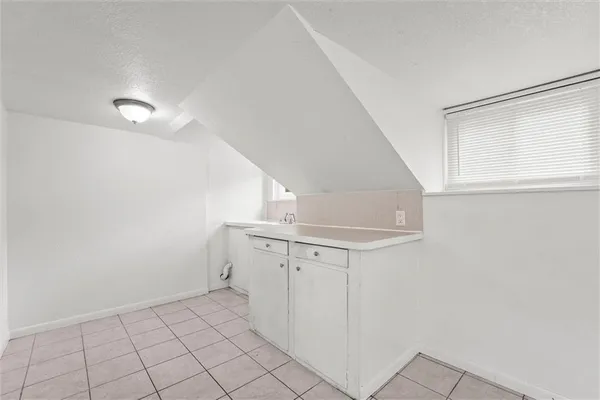 $215,000 | 701 West 24th Street, Independence, MO 64055