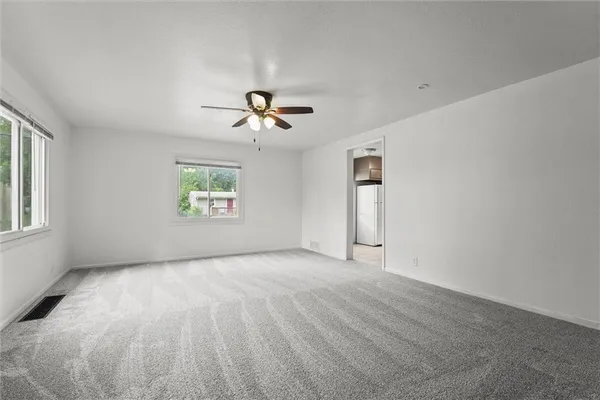 $215,000 | 701 West 24th Street, Independence, MO 64055
