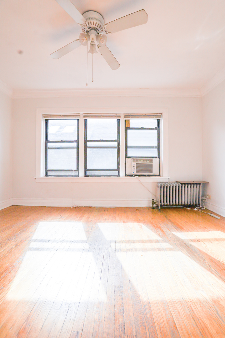 2948 North Seeley Avenue, Unit 2 Chicago, IL 60618 - Photo 6 of 9