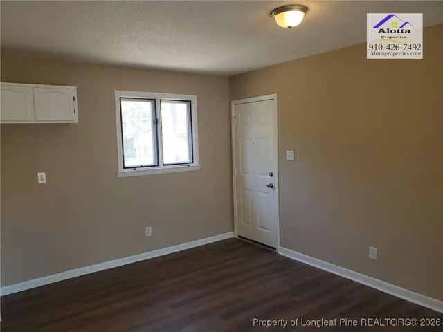 $1,060 | 6517 Green Meadow Road, Fayetteville, NC 28304