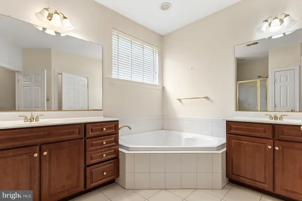 $525,000 | 3141 Heartleaf Lane, Waldorf, MD 20603