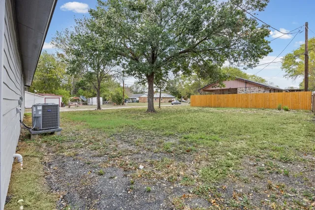 $315,000 | 1100 Monte Vista Drive, Lockhart, TX 78644