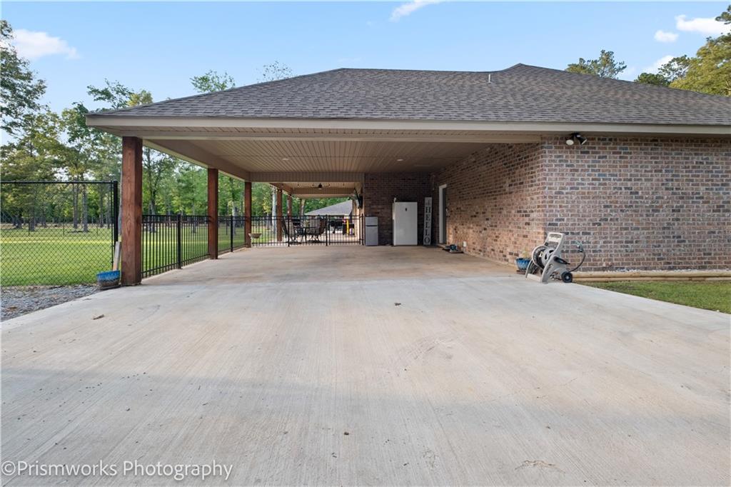 68 Locker Road Deville, LA 71328 - Photo 8 of 38