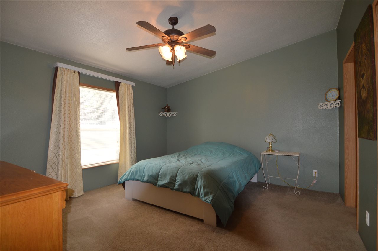 7622 West White Road Cheney, WA 99004 - Photo 8 of 15
