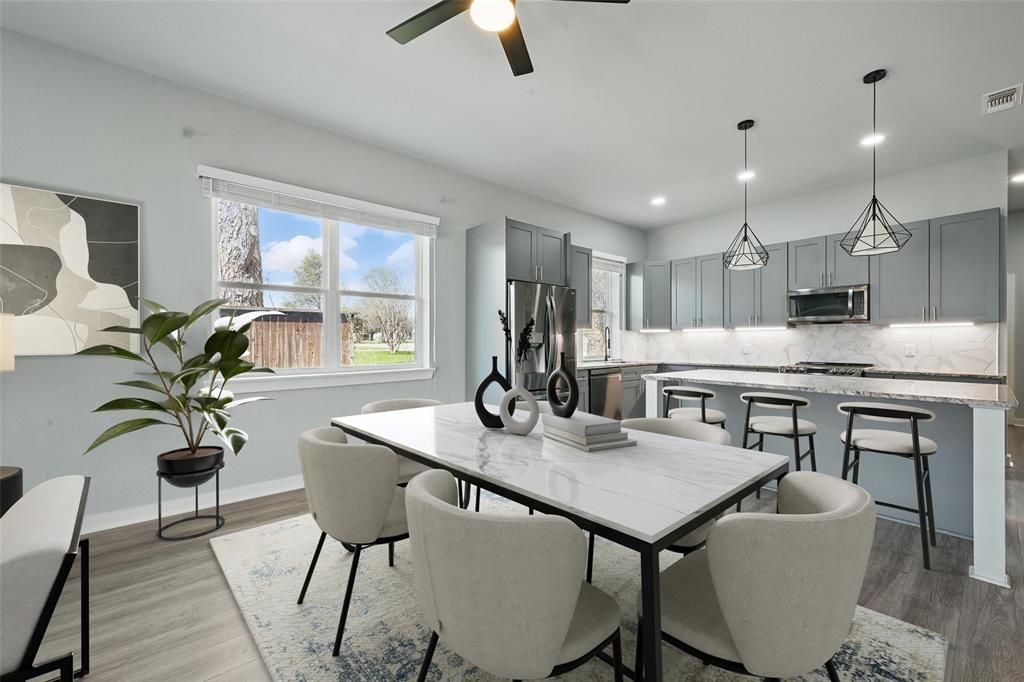 This photo has been virtually staged