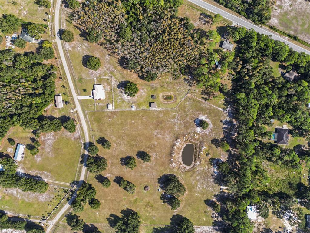 1828 Gator Creek Ranch Road Lakeland, FL 33809 - Photo 17 of 27 a view of roof