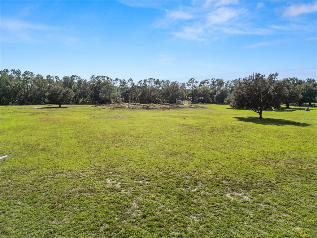 1828 Gator Creek Ranch Road Lakeland, FL 33809 - Photo 4 of 27 a view of an ocean from a yard