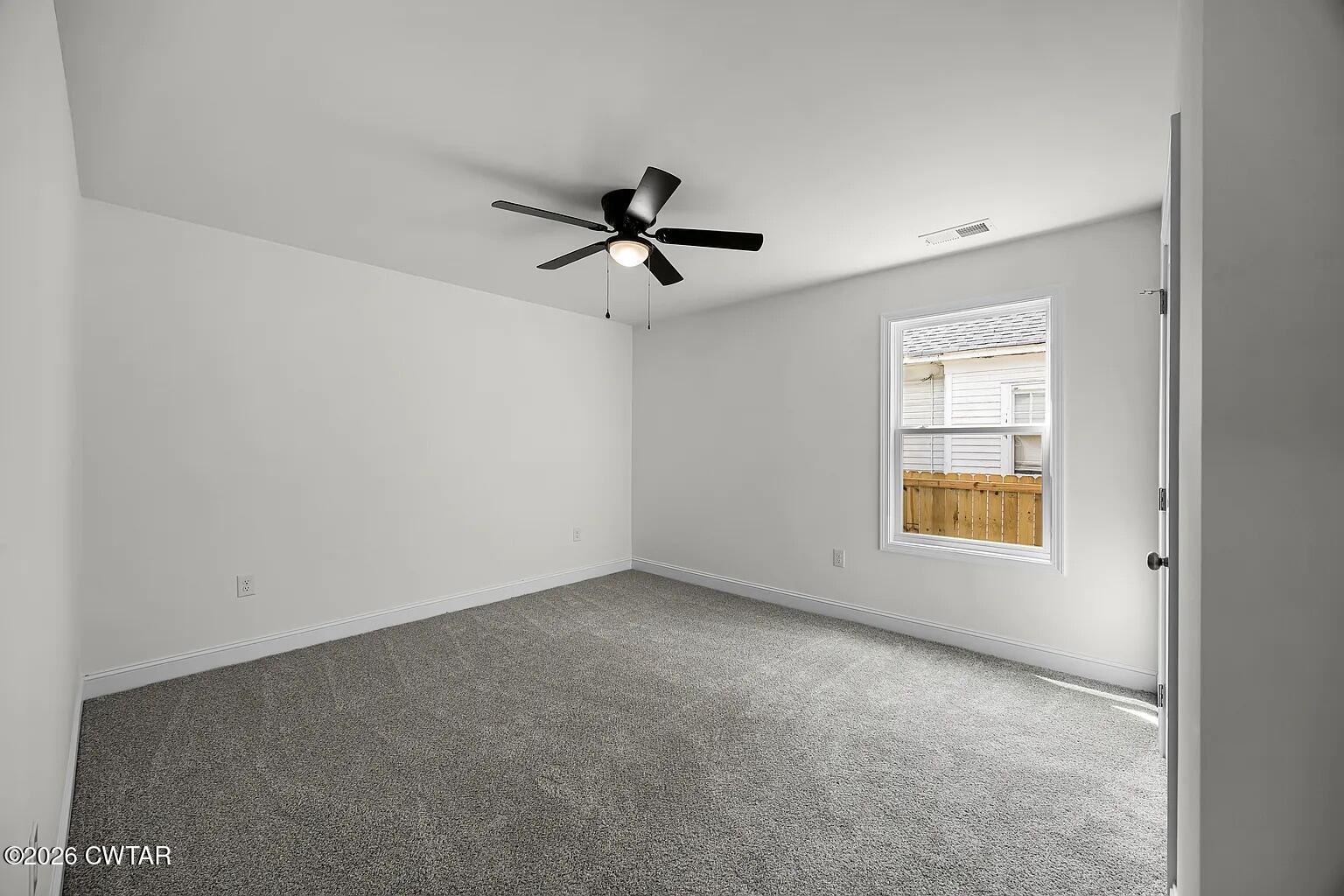 248 Linden Street Jackson, TN 38301 - Photo 11 of 15 Room