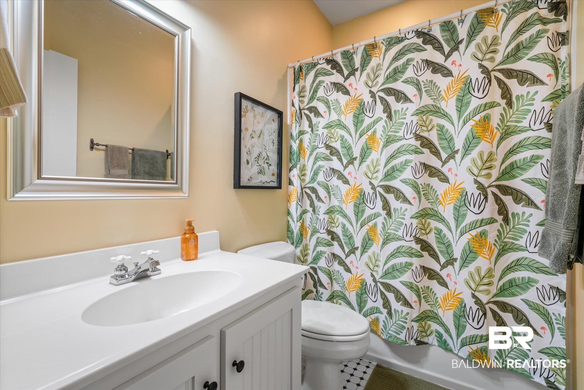 25773 Canal Road, Unit 27 Orange Beach, AL 36561 - Photo 23 of 50 Bathroom #2