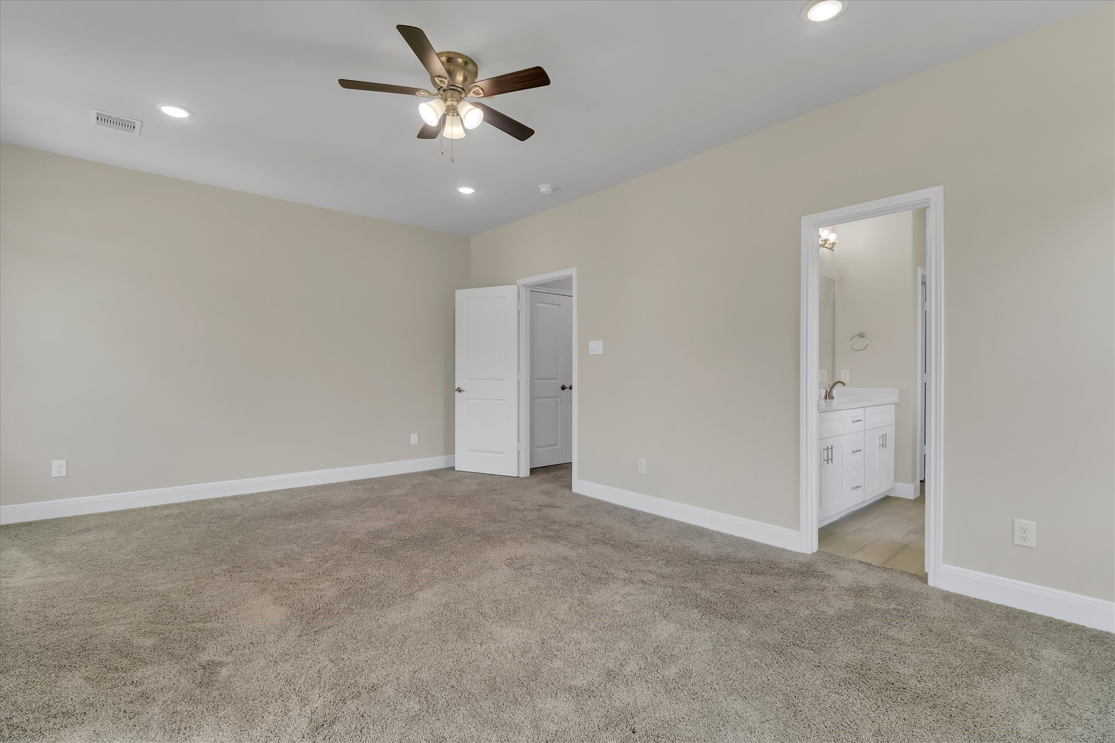 8318 Sunnyhill Street Houston, TX 77088 - Photo 24 of 33