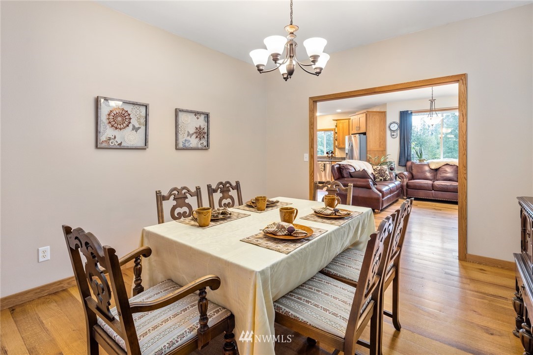 7446 Wheeler Road Maple Falls, WA 98266 - Photo 18 of 40 Gallery Image 18