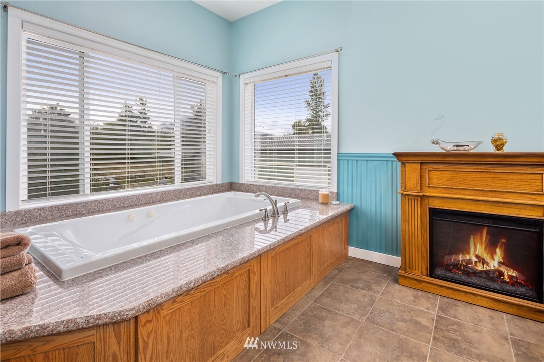 7446 Wheeler Road Maple Falls, WA 98266 - Photo 22 of 40 Gallery Image 22