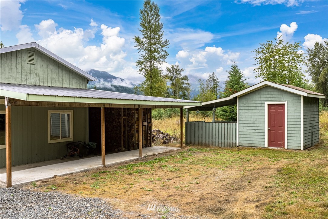 7446 Wheeler Road Maple Falls, WA 98266 - Photo 37 of 40 Gallery Image 37
