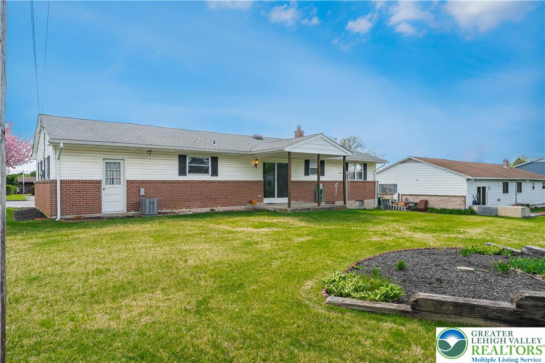 2141 Aster Road Lower Macungie Township, PA 18062 - Photo 13 of 62