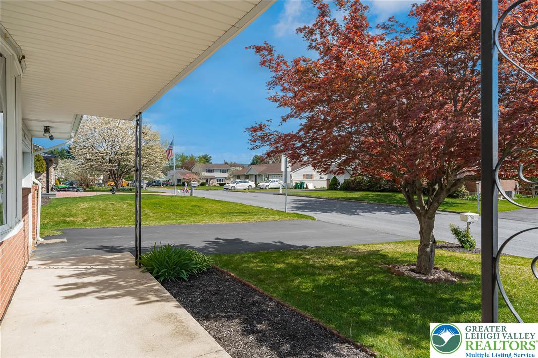 2141 Aster Road Lower Macungie Township, PA 18062 - Photo 10 of 62 a view of a volley ball court