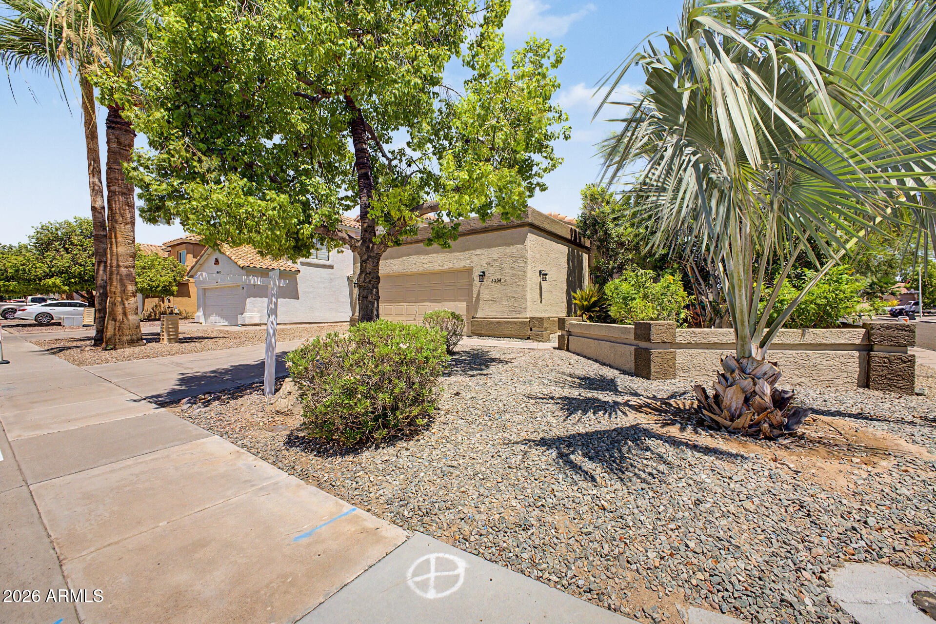 4354 East Dry Creek Road Phoenix, AZ 85044 - Photo 4 of 29 03 - Dry Creek
