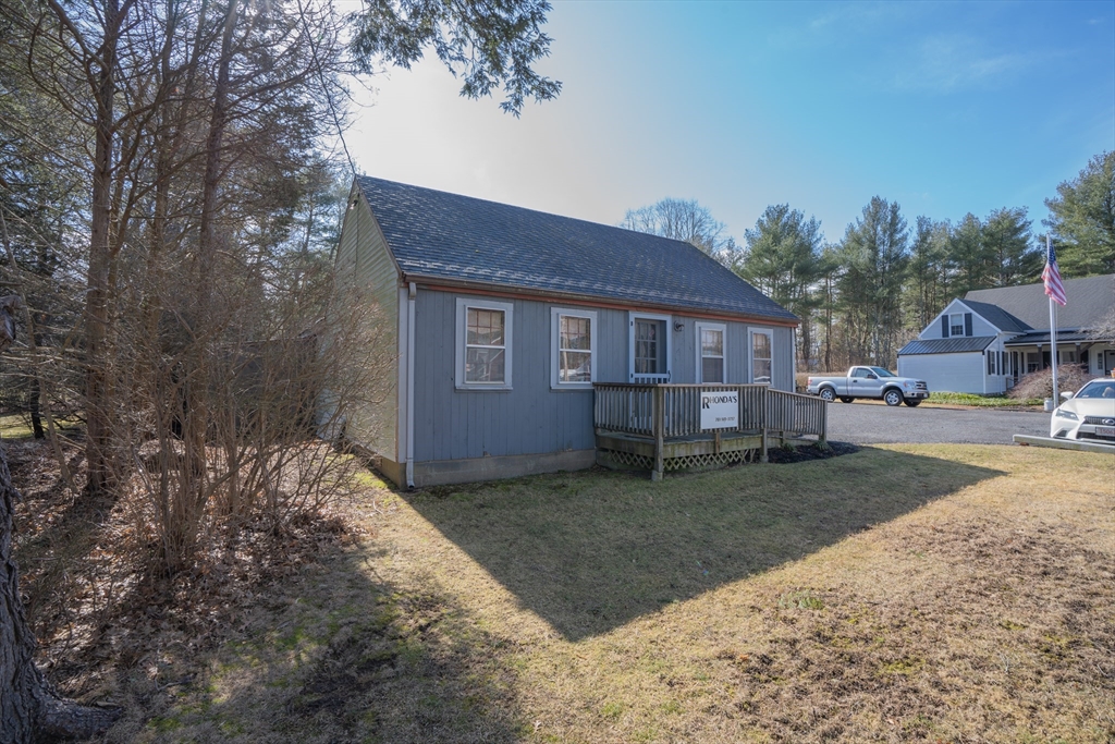 168 Wapping Road Kingston, MA 02364 - Photo 7 of 37 Gallery Image 7