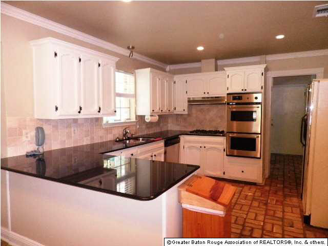 9240 North Ridgewood Drive Baton Rouge, LA 70814 - Photo 2 of 14 Gallery Image 2