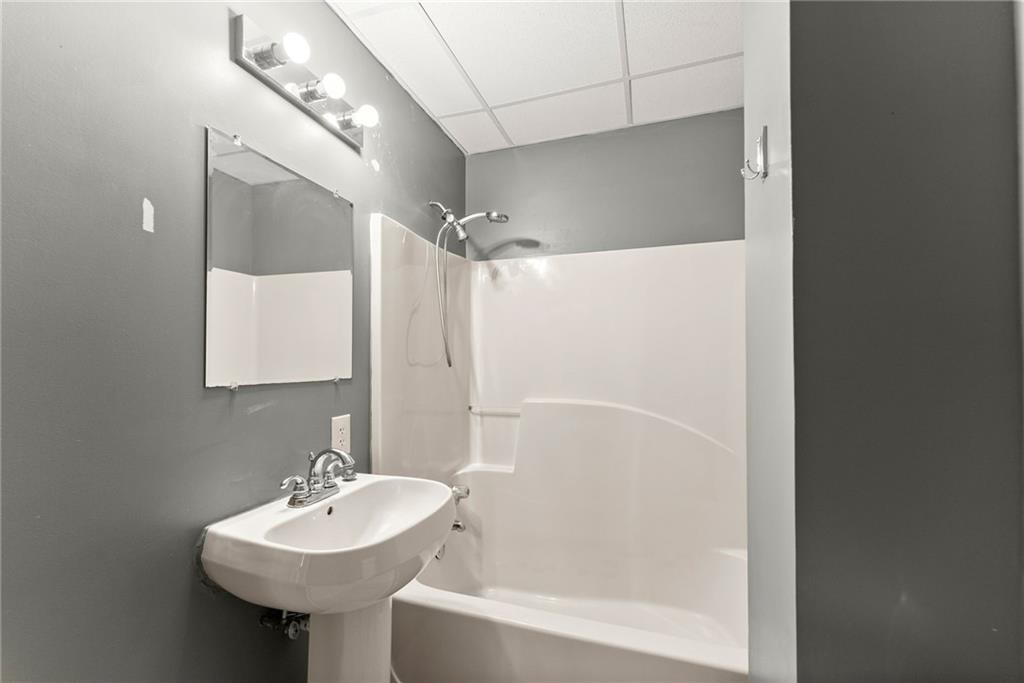 3523 Lighthouse Lane Gainesville, GA 30504 - Photo 47 of 72 a bathroom with a sink toilet and shower