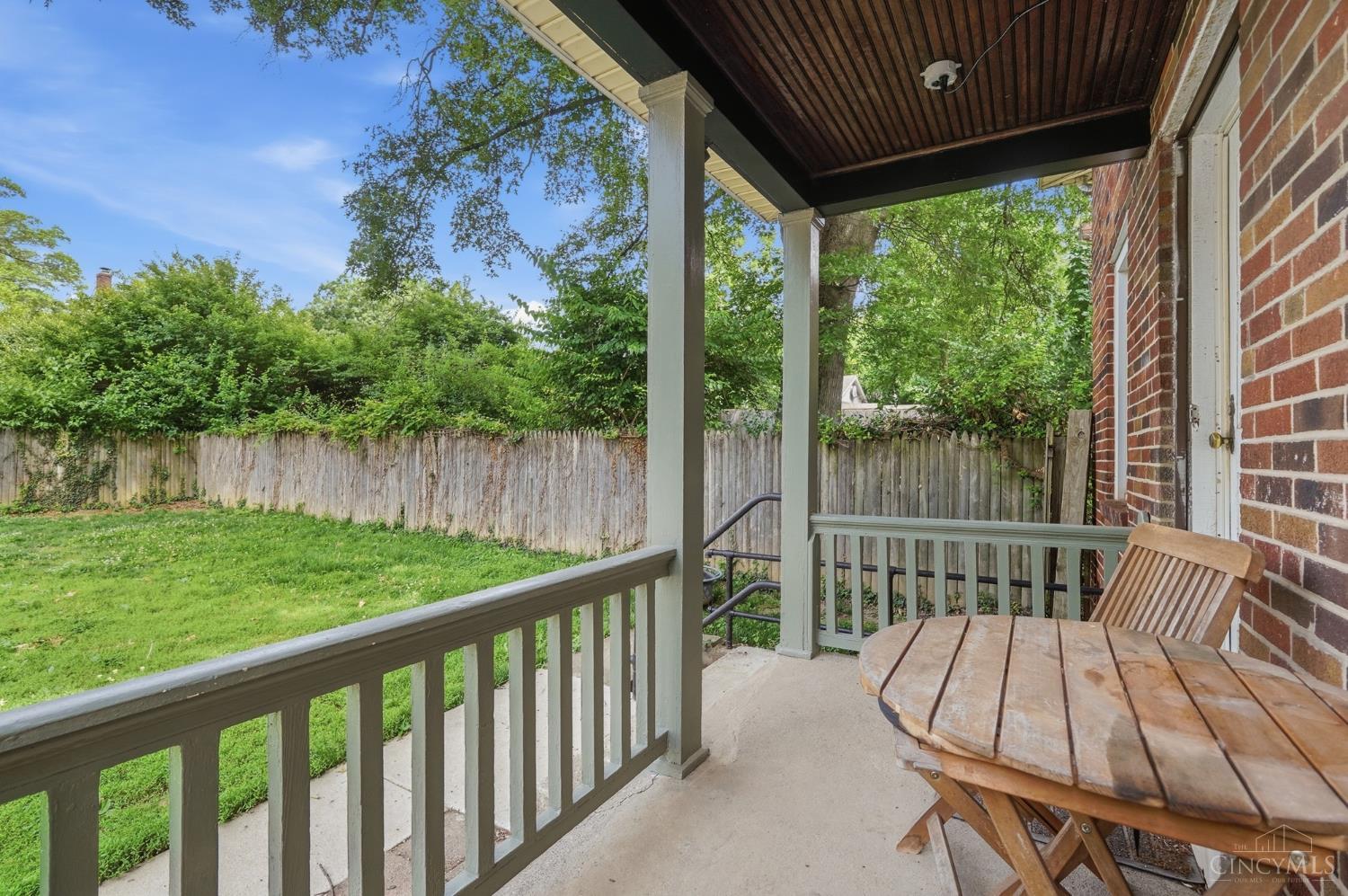5555 Leumas Road Cincinnati, OH 45239 - Photo 37 of 40