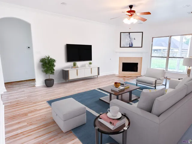 $2,200 | 17599 Feather Ridge Drive, Prairieville, LA 70769