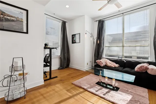 $2,080 | 330 Julia Street, Unit PH3, New Orleans, LA 70130