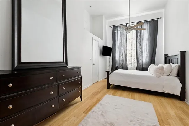 $2,080 | 330 Julia Street, Unit PH3, New Orleans, LA 70130