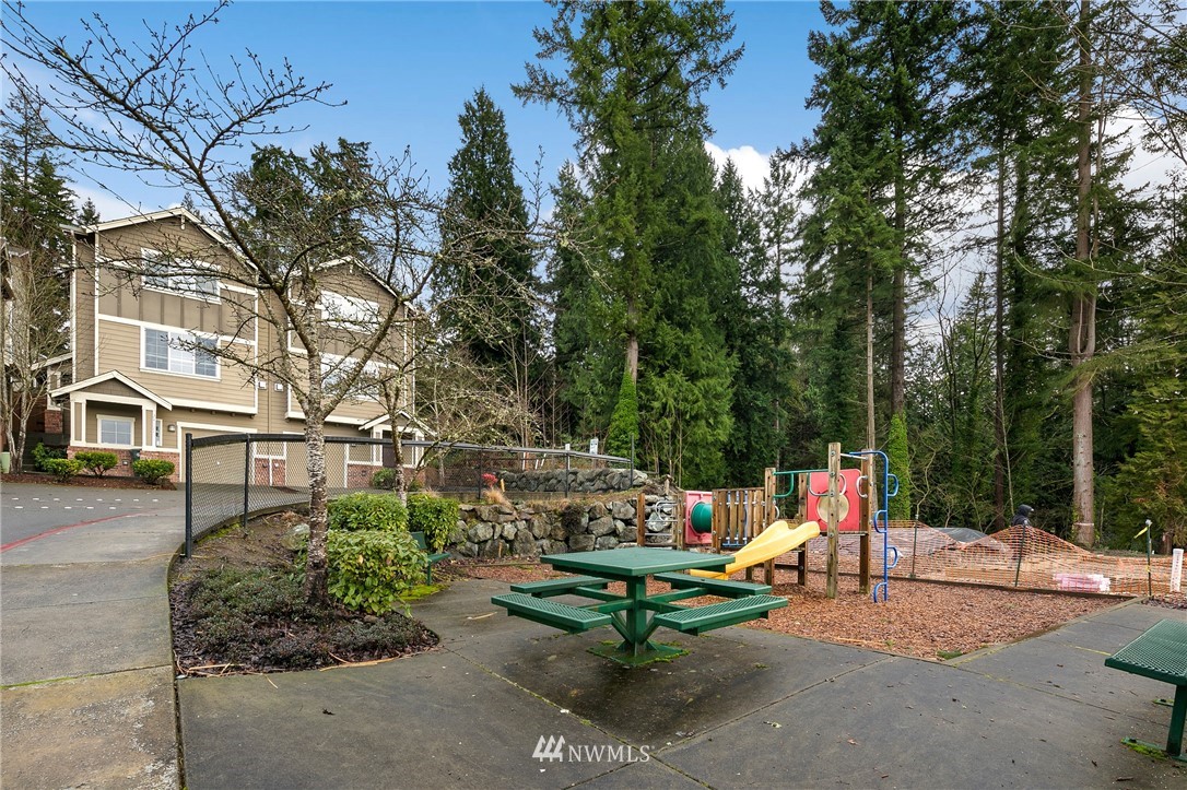 24129 40th Lane Southeast, Unit 35 Bothell, WA 98021 - Photo 28 of 31