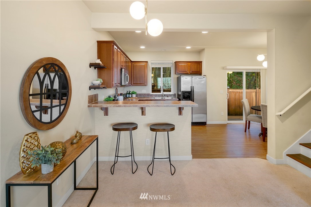24129 40th Lane Southeast, Unit 35 Bothell, WA 98021 - Photo 7 of 31