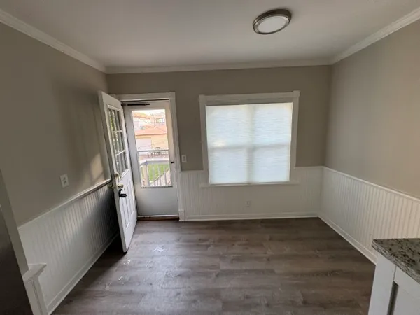$389,900 | 908 Clinton Avenue, Oak Park, IL 60304