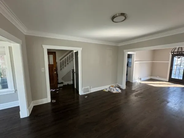 $389,900 | 908 Clinton Avenue, Oak Park, IL 60304