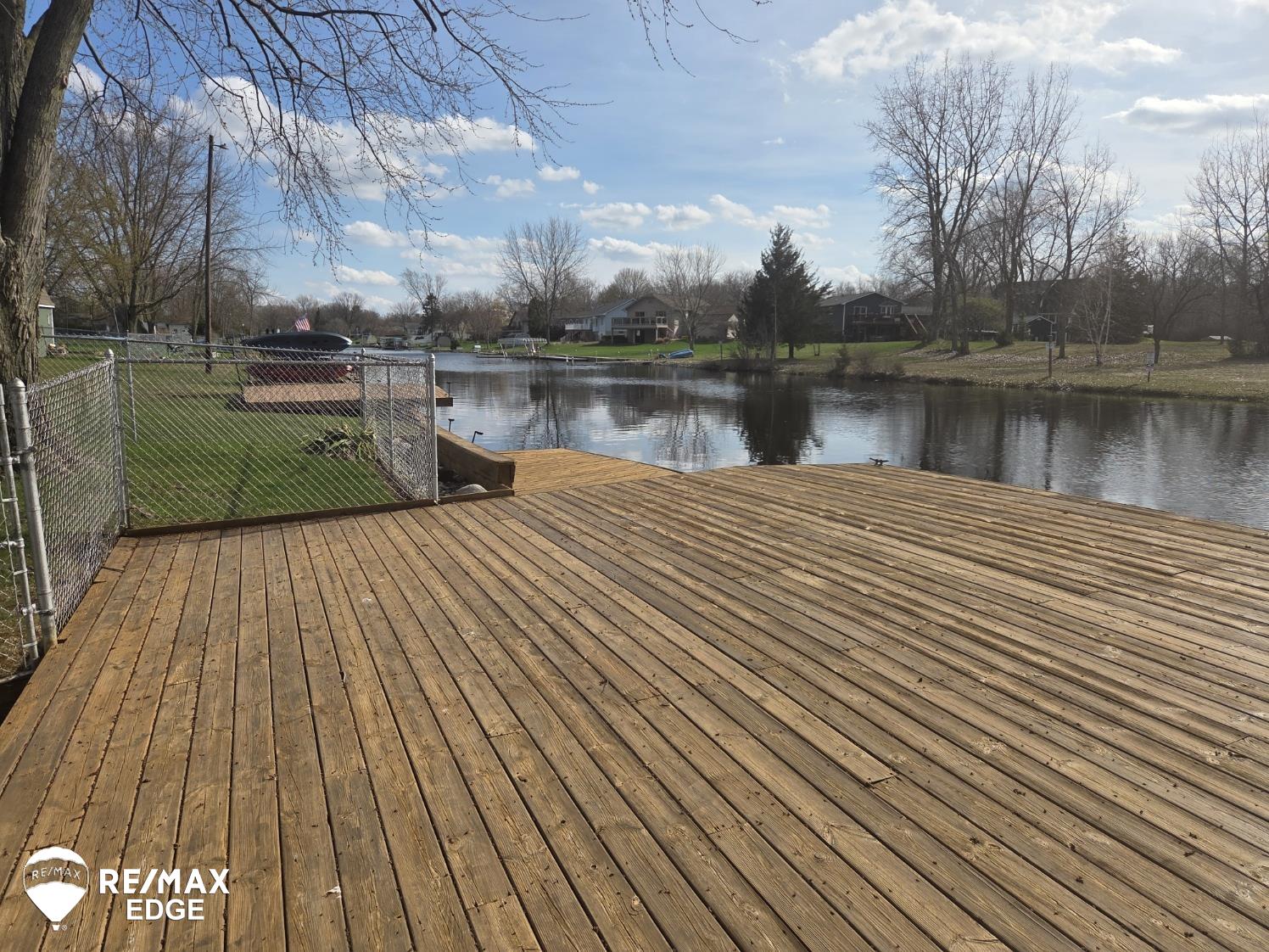 14020 North Road Fenton, MI 48430 - Photo 4 of 52 South Facing on Dock