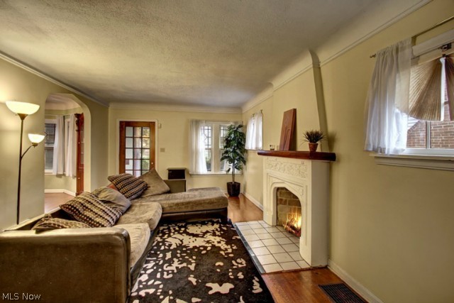 3865 Montevista Road Cleveland Heights, OH 44121 - Photo 2 of 14 Gallery Image 2