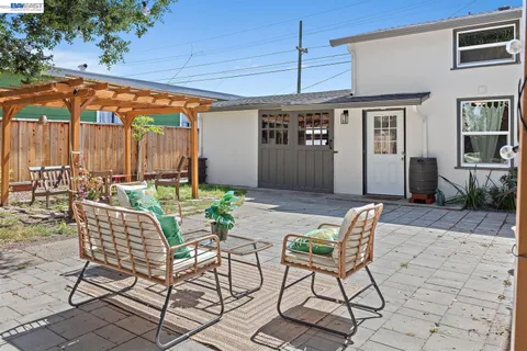 $799,000 | 2807 Downer Avenue, Richmond, CA 94804