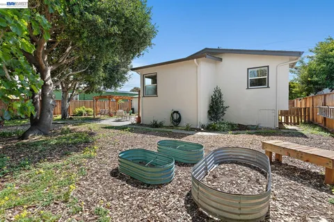 $799,000 | 2807 Downer Avenue, Richmond, CA 94804