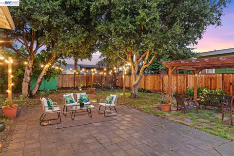 $799,000 | 2807 Downer Avenue, Richmond, CA 94804