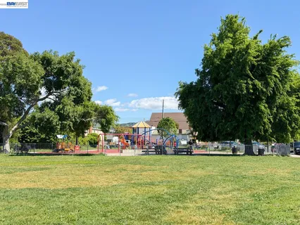 $799,000 | 2807 Downer Avenue, Richmond, CA 94804