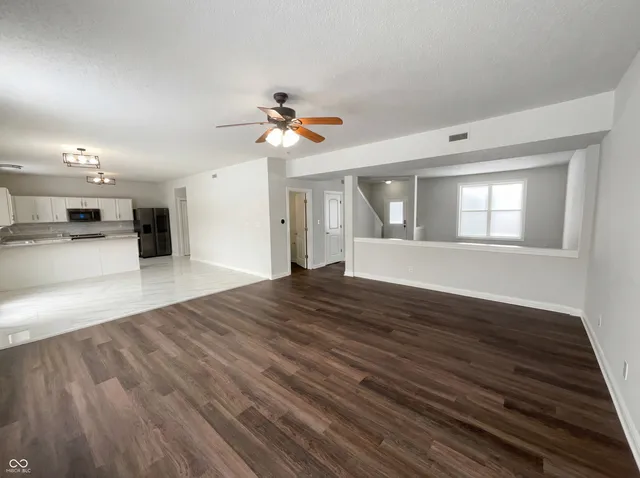 $311,000 | 9445 Treyburn Lakes Drive, Indianapolis, IN 46239