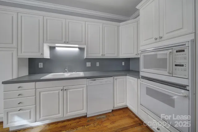 $2,498 | 3117 Lakewood Edge Drive, Charlotte, NC 28269