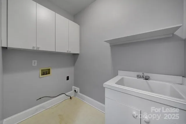 $2,498 | 3117 Lakewood Edge Drive, Charlotte, NC 28269