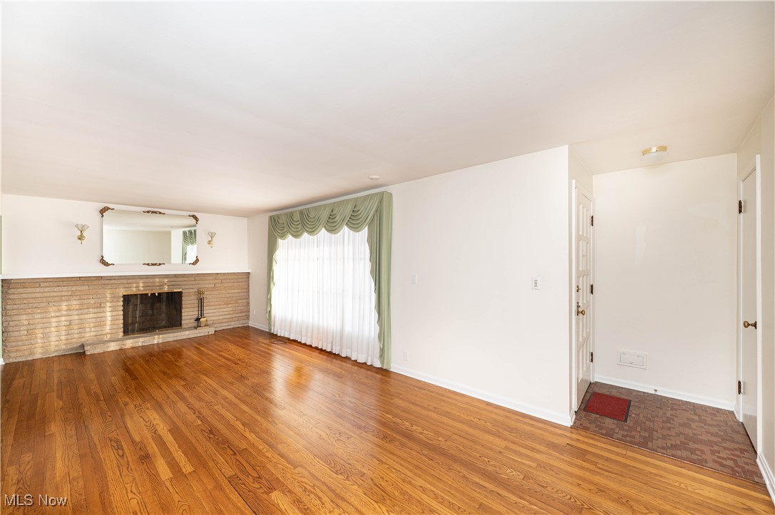 1120 Croyden Road Lyndhurst, OH 44124 - Photo 4 of 50