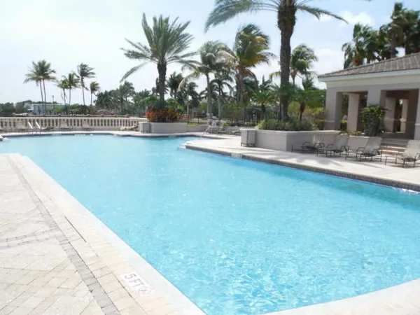 $2,100 | 3022 Alcazar Place, Unit 205, Palm Beach Gardens, FL 33410