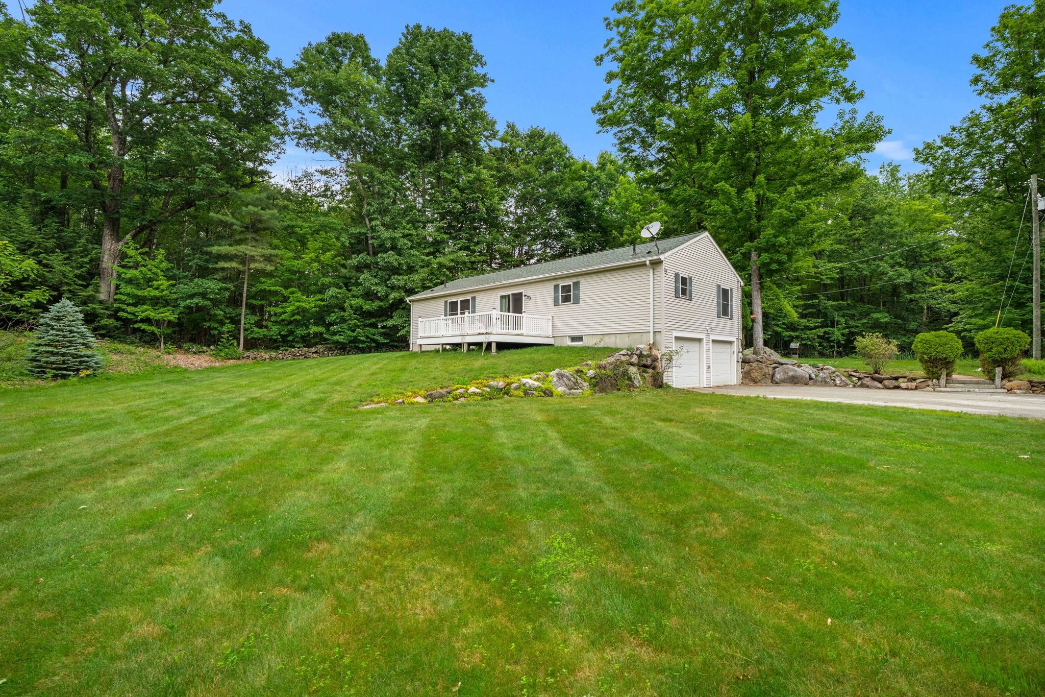 51 Rockland Road Weare, NH 03281 - Photo 42 of 43 Gallery Image 42