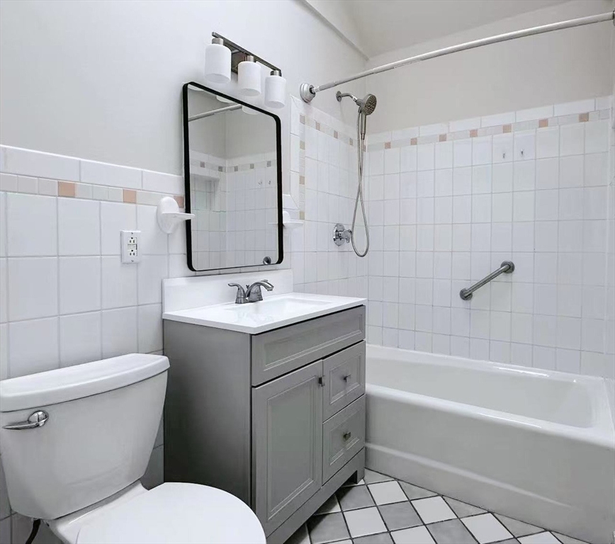 29 Edward Sullivan Road, Unit 2 Cambridge, MA 02138 - Photo 7 of 13