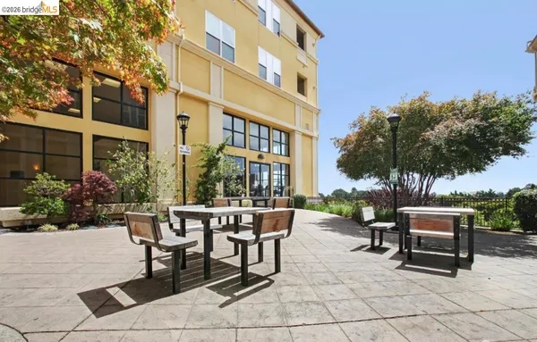 $799,900 | 2220 Gellert Boulevard, Unit 4303, South San Francisco, CA 94080