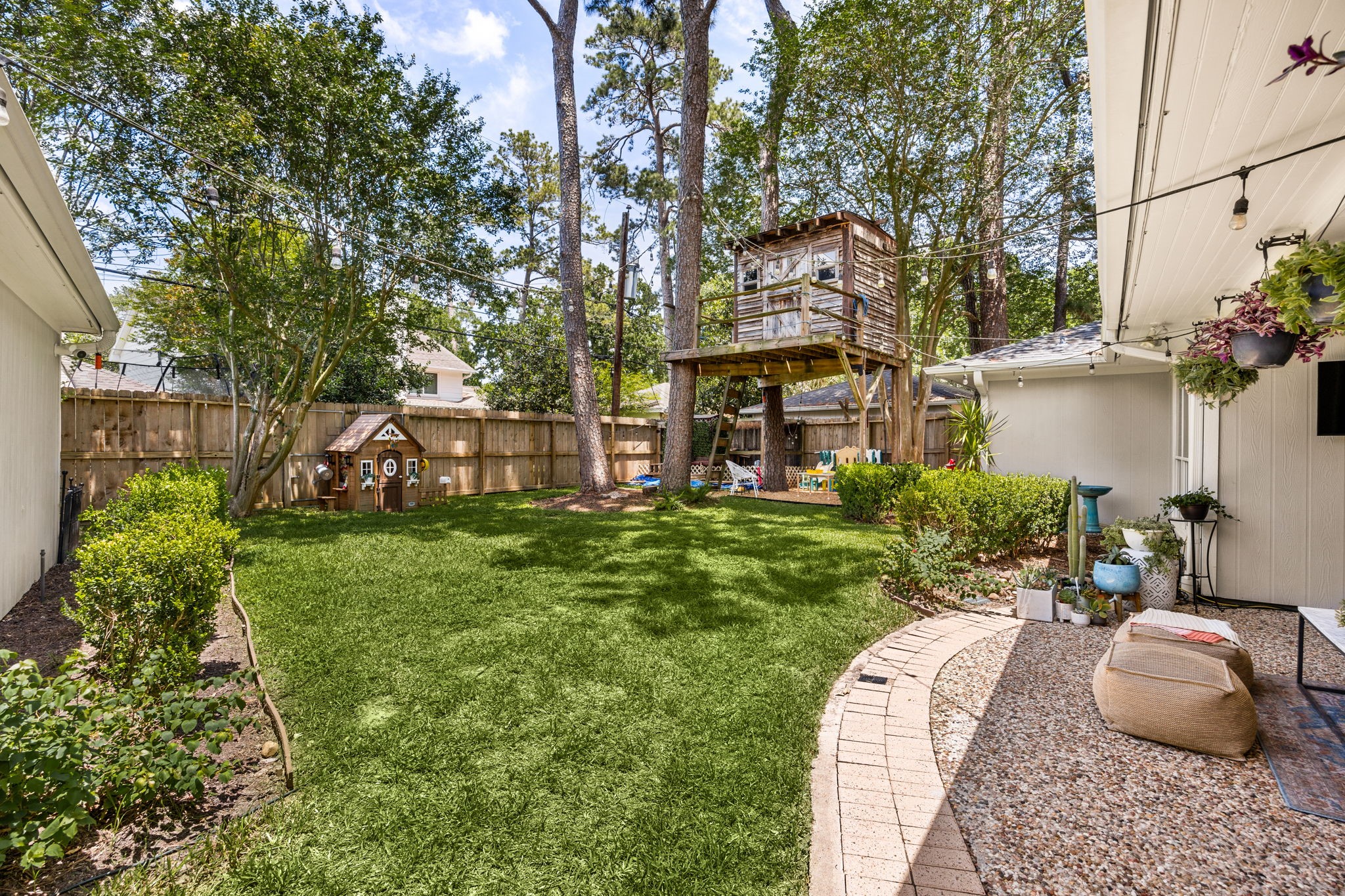 13638 Barryknoll Lane Houston, TX 77079 - Photo 39 of 50